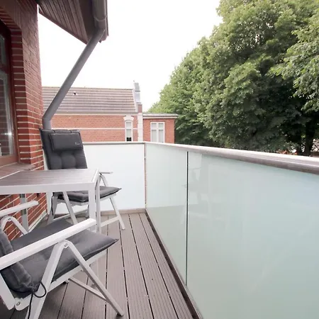 Feldstr_ 18_ _nordmeer_ Whg_ E2 * Wyk auf Föhr